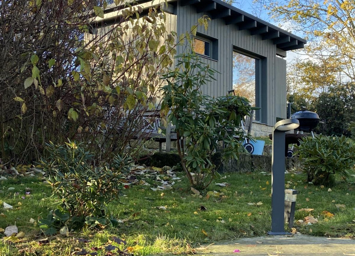 Gartensauna mit Blick auf die Schrammsteine